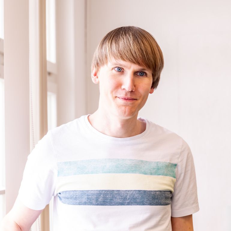 Lorenz Ulrich receives the Neos CMS Award 2023